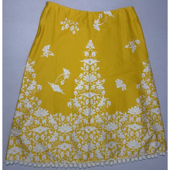 Live a Little Women's Yellow Skirt White Floral Damask Size 8 Pom Pom Trim - Picture 1 of 5
